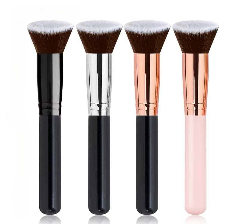 Flat Top Kabuki Foundation Brush for Liquid, Cream & Powder Makeup