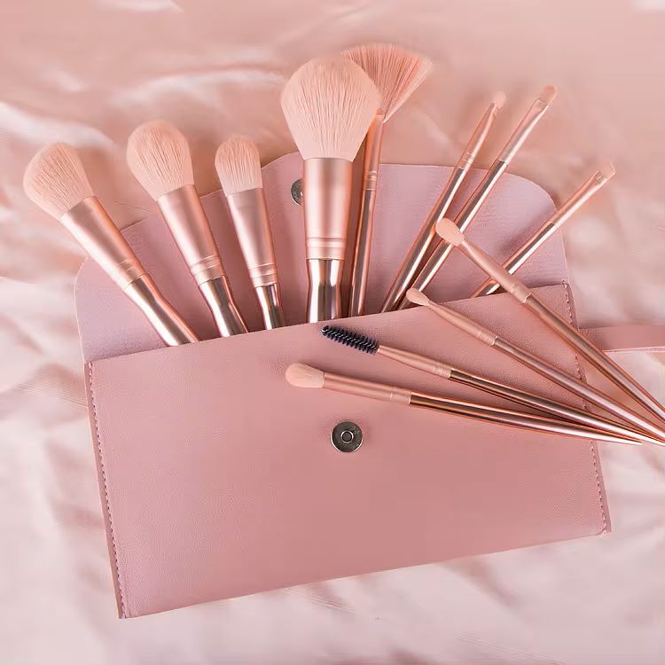 Beautimax Luxury 15-Piece Rose Gold Makeup Brush Set with Travel Pouch